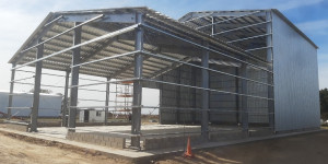 lombbak construccion | industrial en santiago giubergia y roberto imperiale (parque industrial), venado tuerto, santa fe