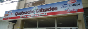 quebracho calzados ropa | zapaterias en rivadavia 1379, venado tuerto, santa fe