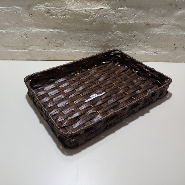 BANDEJA RECTANGULAR TEJIDA PLASTICA MEDIANA 34x24x5CM