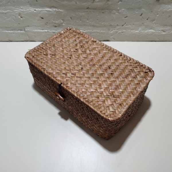 CESTA CON TAPA RECTANGULR 25X16X10