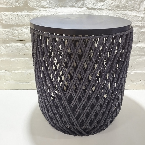 MESA FIBRA NATURAL NEGRA MEDIA 35x42CM ALTO