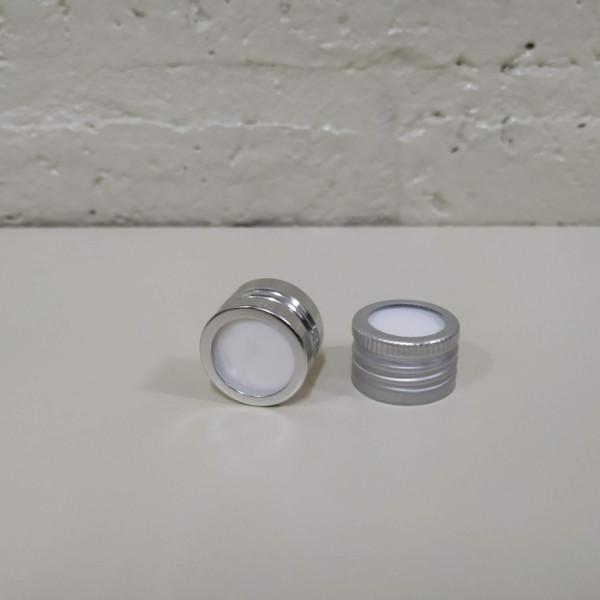 TAPA ROSCA 24 PERFORADA DIFUSOR METALICA