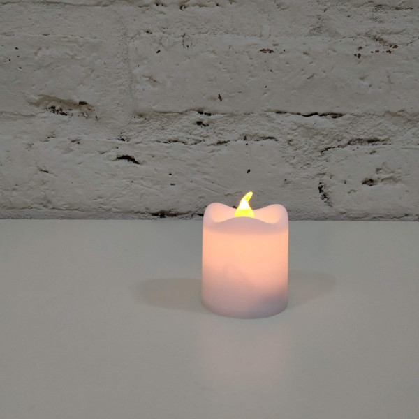 VELA LED CHICA BLANCA