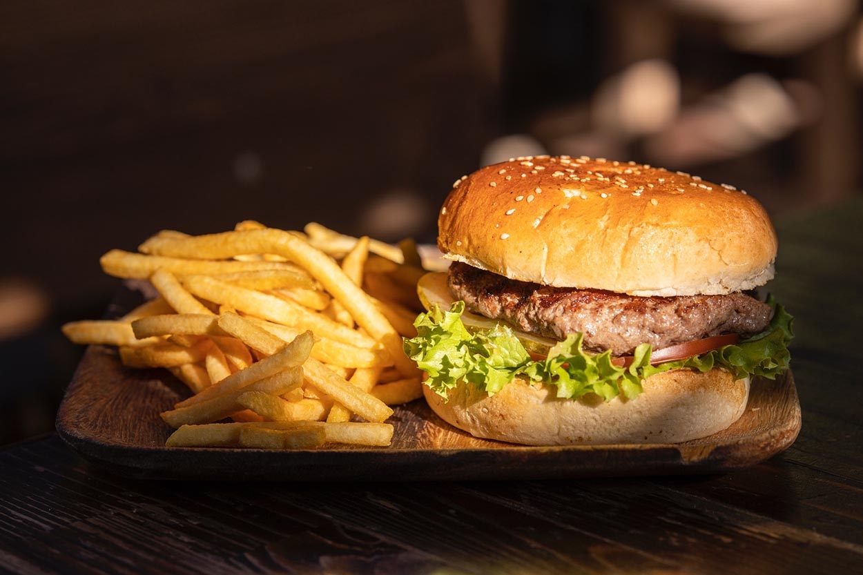 2 HAMBURGUESAS COMPLETAS CON PAPAS, GUARYS, Venado Tuerto