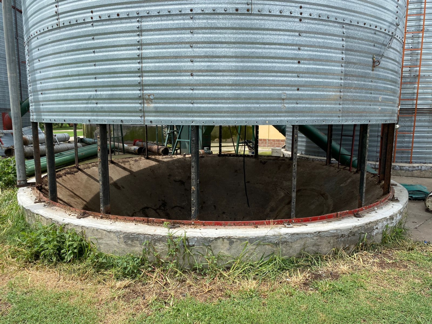 SILOS METALICOS AMPLIACION Y REPARACION DE OBRA CIVIL, Ingeniero Fabricio Charía | Calculo de estructuras #D, naves y silos, venado tuerto