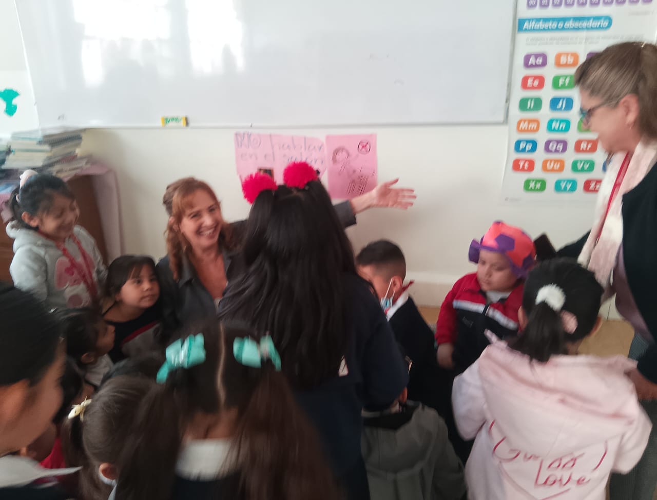 2025 - VISITAS A COLEGIOS DE MÃXICO, GABRIELA ALFIE, 