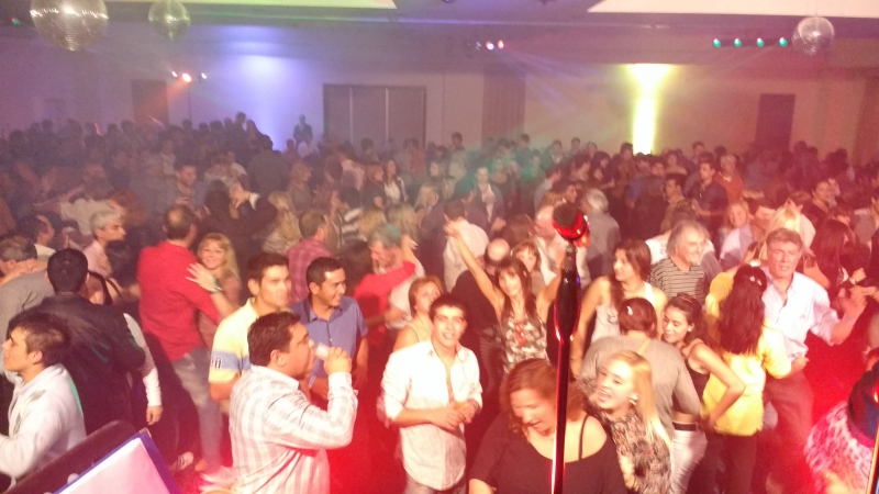 SHOW CASINO MELINCUE(RETRO) TRIBUTO A RODRIGO, Javier Haag, venado tuerto 